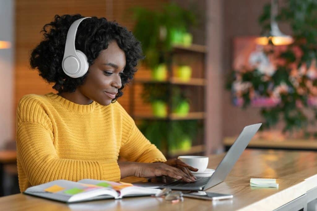 Amazon Coaches Is It Really Worth The Investment